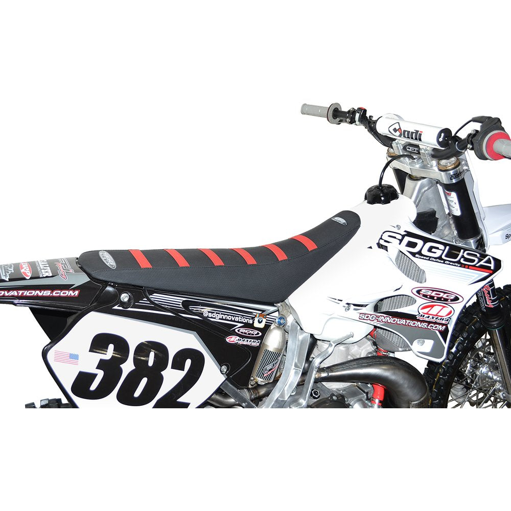 SDG 6-Ribbed Seat Cover - Red Ribs/Black Top/Black Sides 95937RK