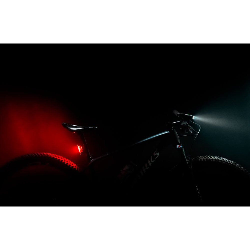LEZYNE Macro Drive 1400+ Light - Front - 1400 lumens 1-LED-4-V737