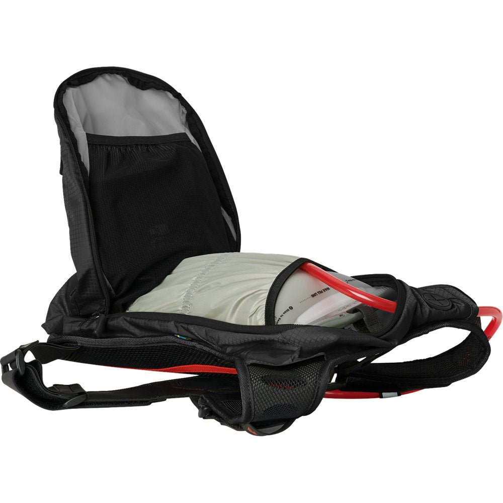 USWE Outlander Hydration Pack - 9L - Black 5209077001