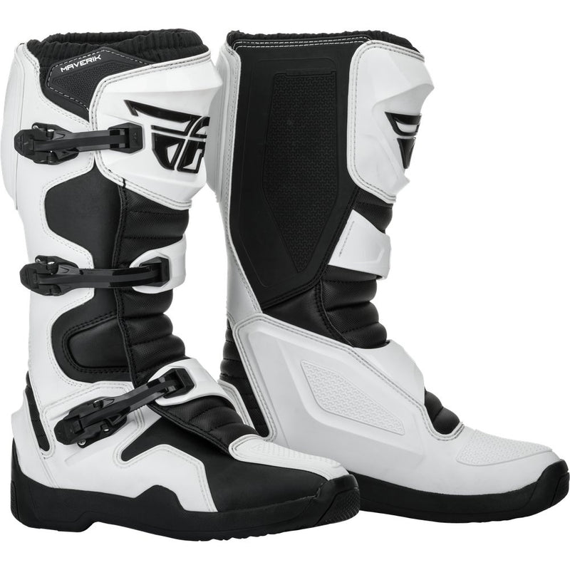 Maverik Boots White/Black Sz 09