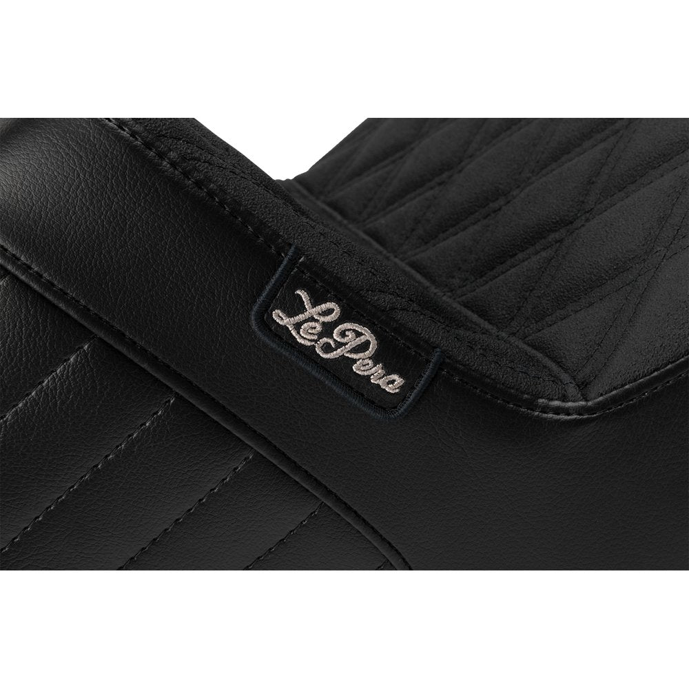LE PERA Kickflip Seat - Double Diamond Stitch w/ Gripp Tape - FLH/FLT '23-'24 LV-597DDGP