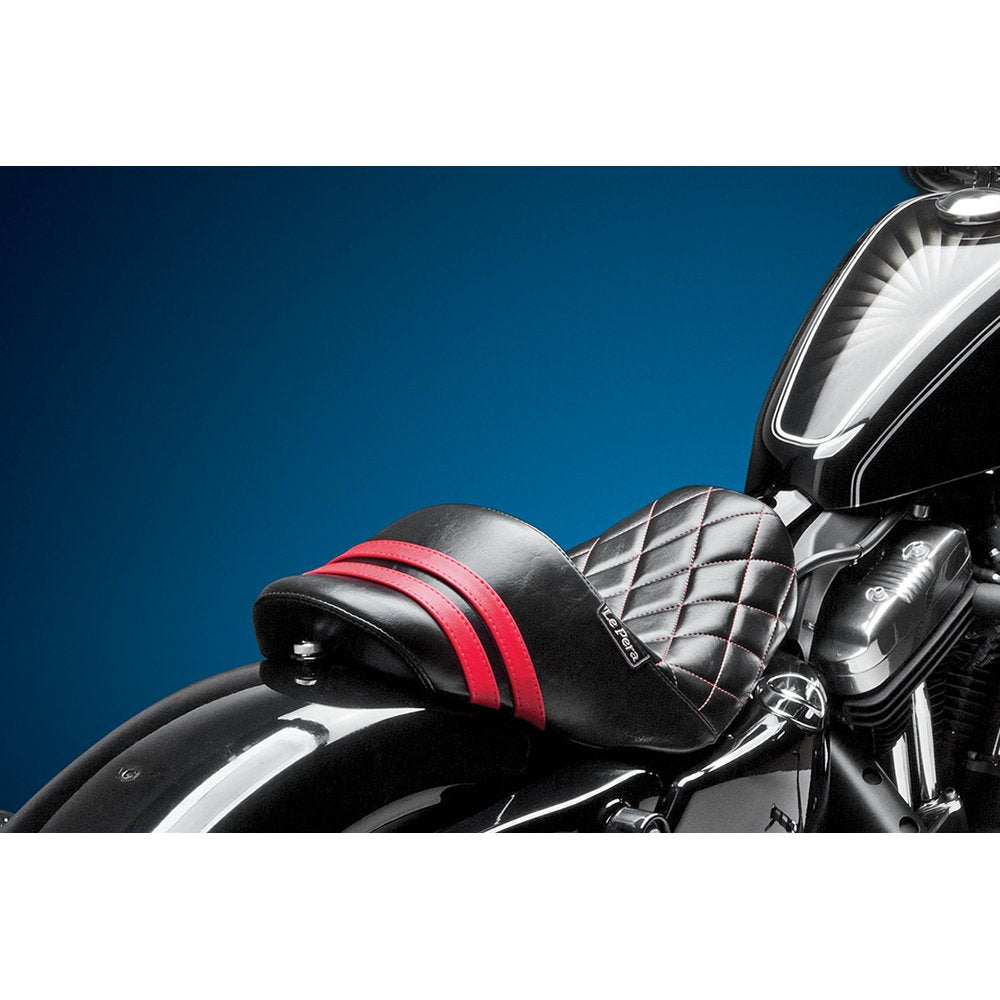 LE PERA Stubs Spoiler Seat - Diamond - Black w/ Red Stripes - XL '04-'23 LK-416DMRED
