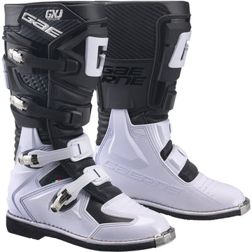 Gx J Boots Black/White Sz 06