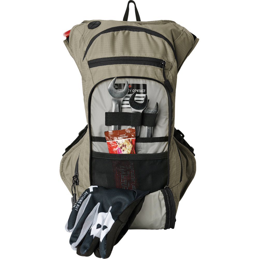 USWE Outlander Hydration Pack - 9L - Sand 5209077021