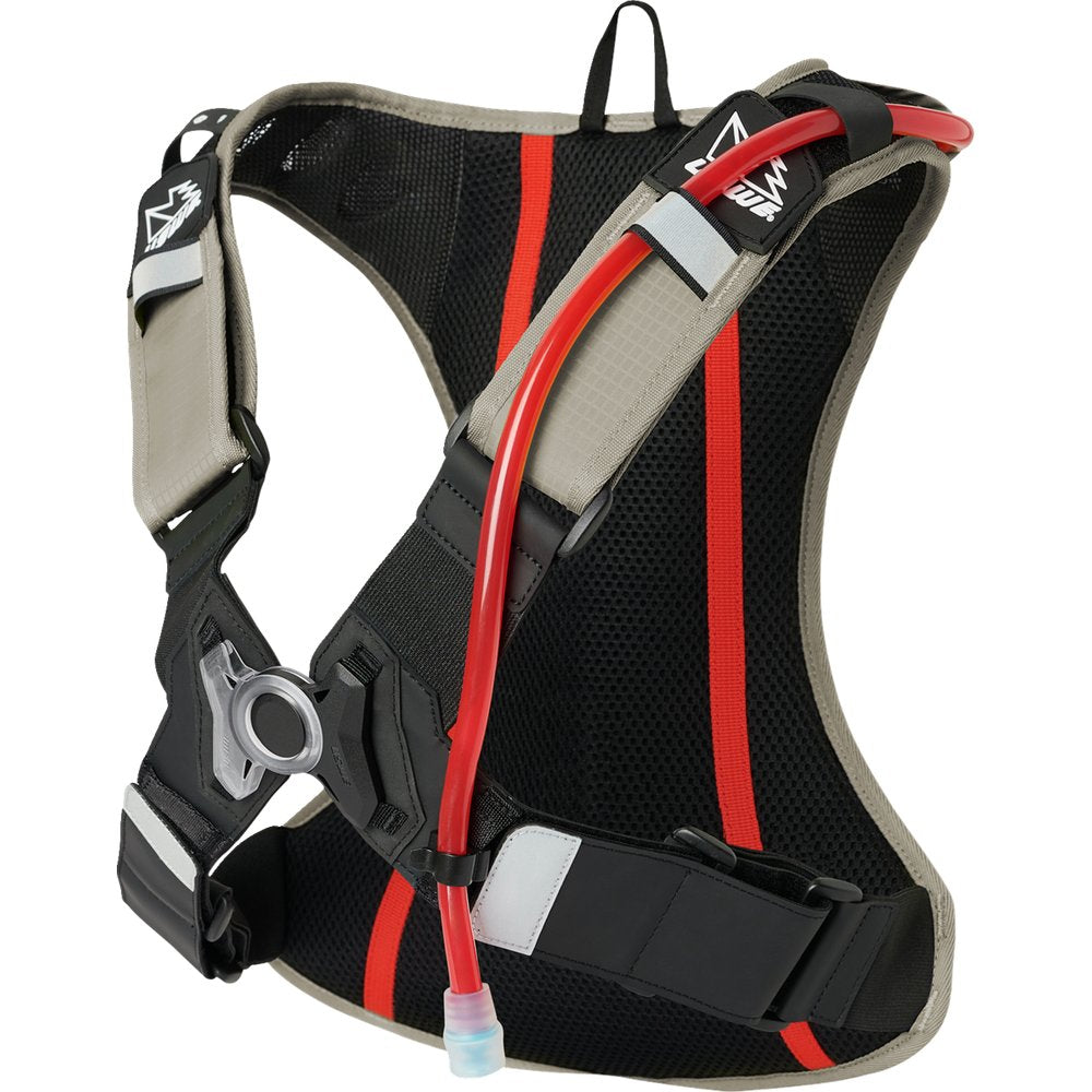 USWE Outlander Hydration Pack - 4L - Sand 5204077021