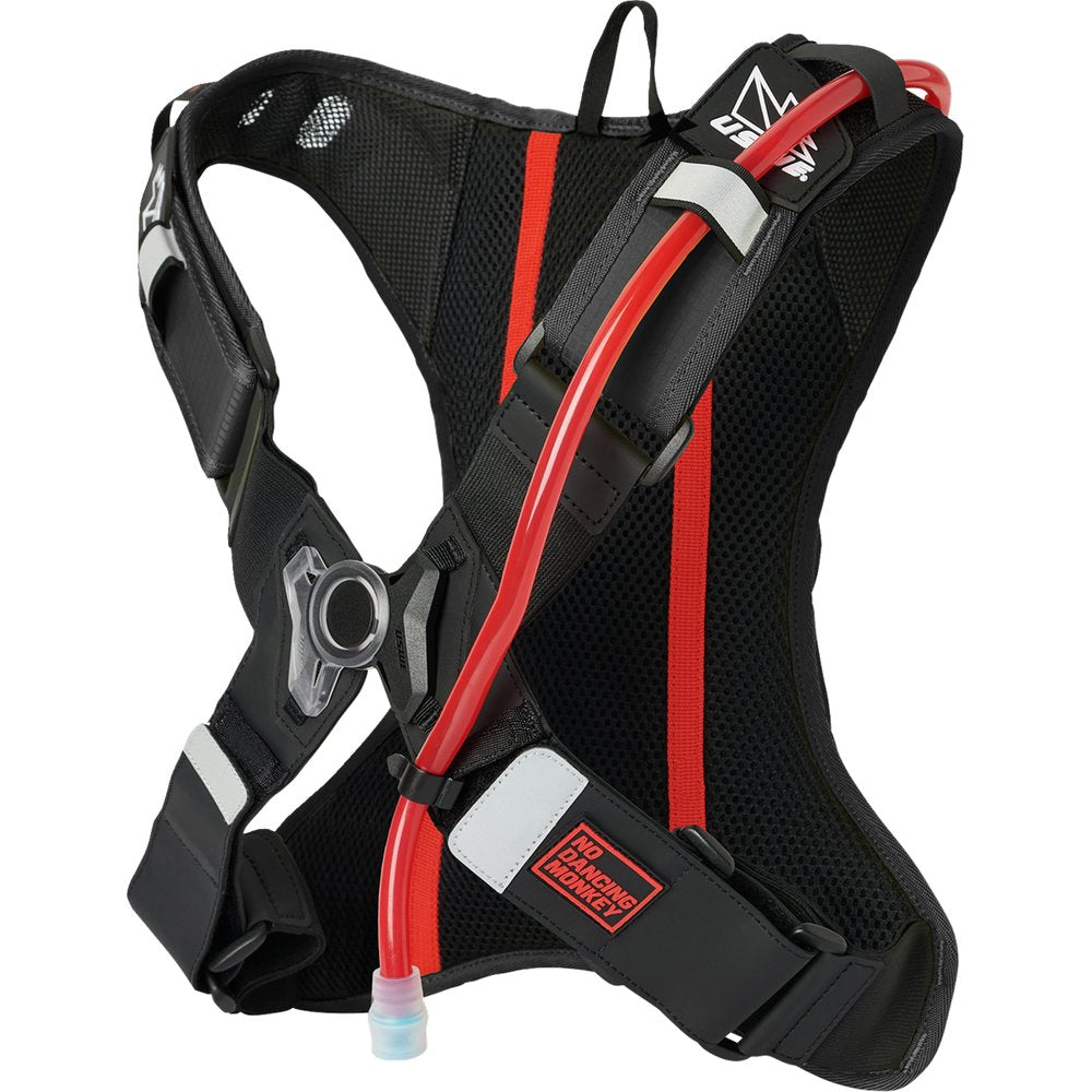 USWE Outlander Hydration Pack - 2L - Black 5202077001