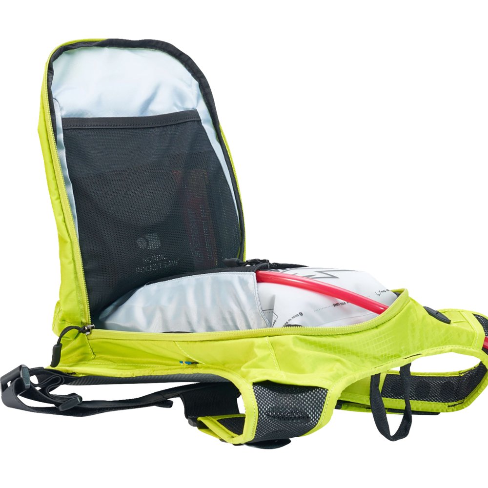USWE Outlander Hydration Pack - 9L - Yellow 2091002