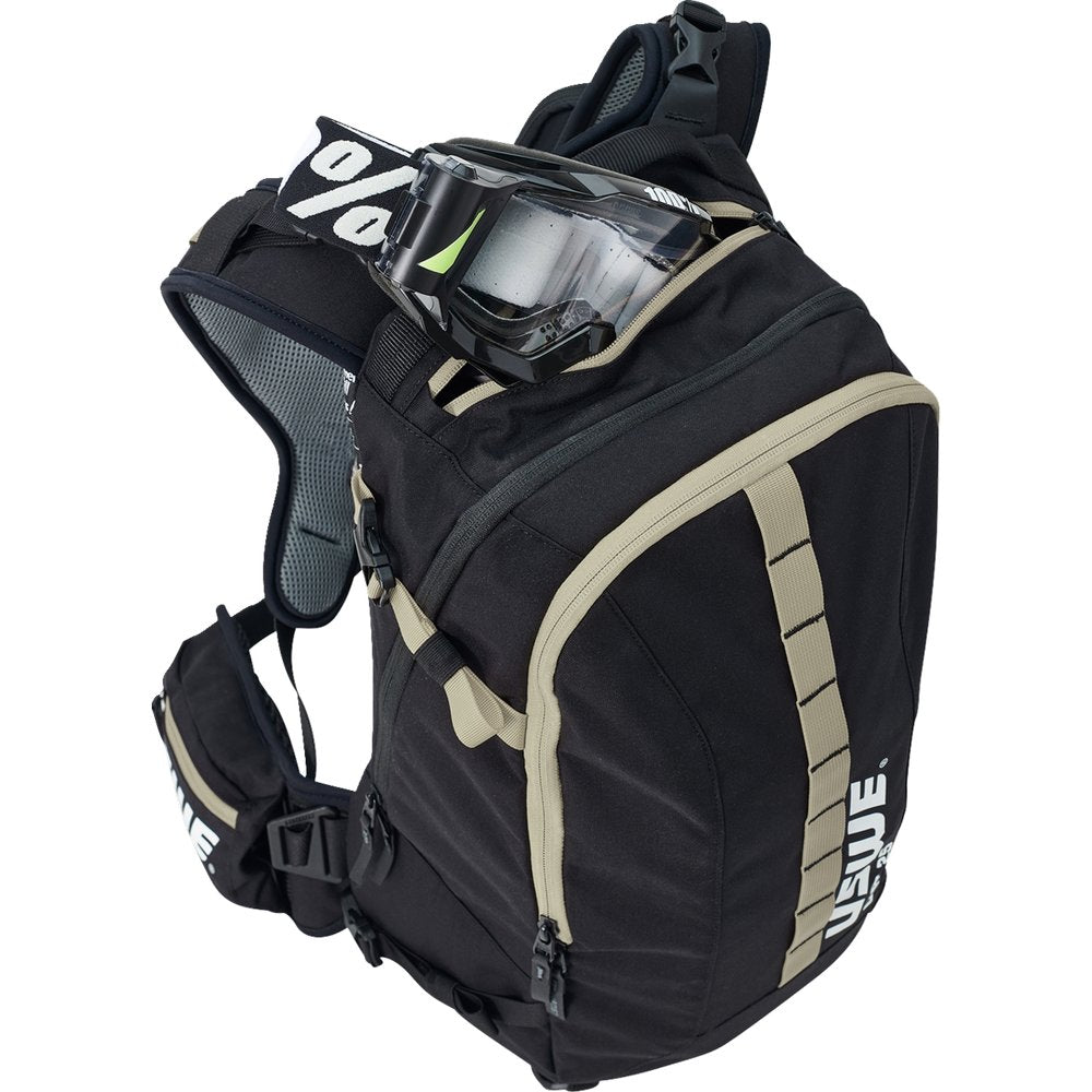 USWE Core Off-Road Daypack - 16L - Mud Green 2163337