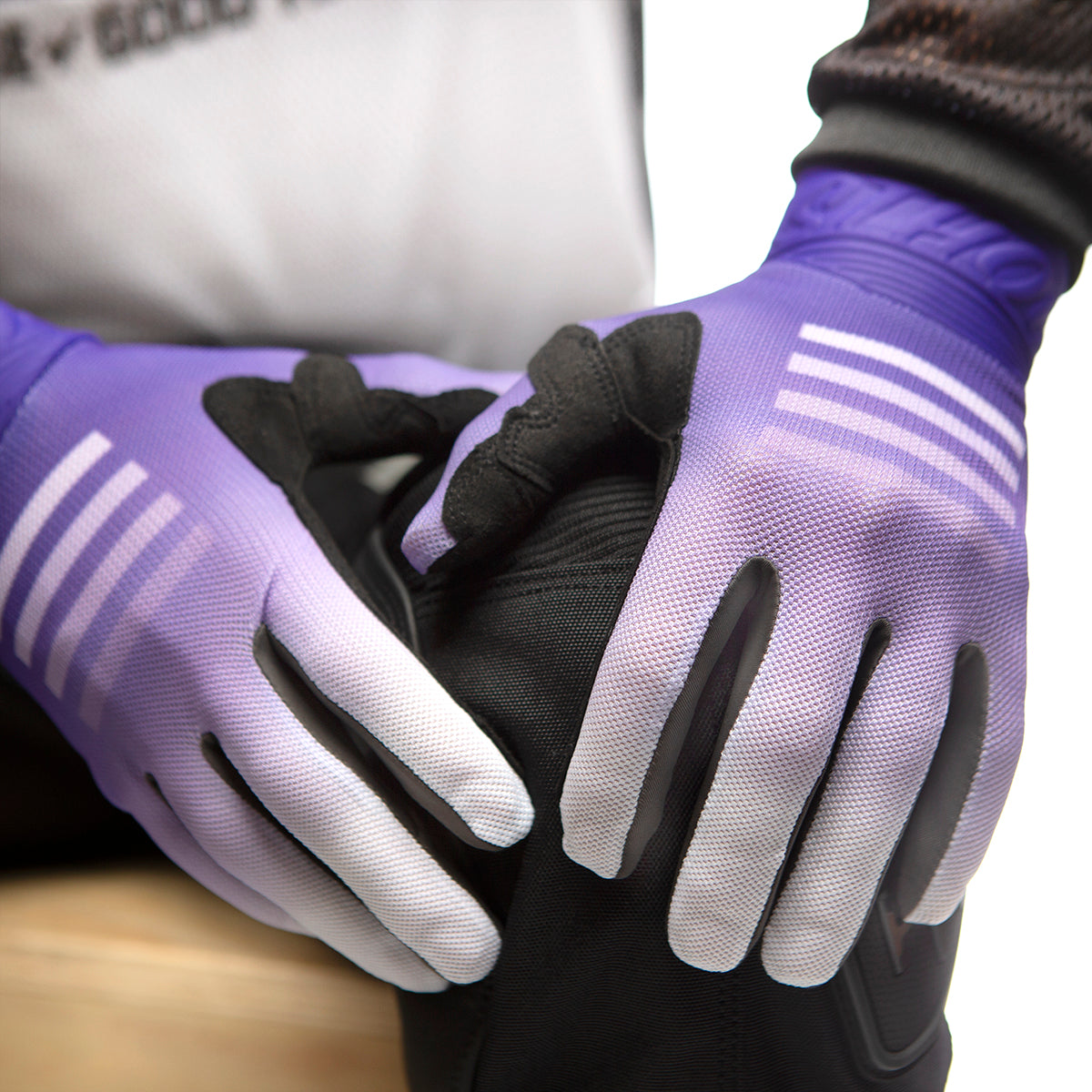 Fasthouse Blitz Fader Glove  Purple/White - XXL