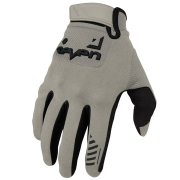 Seven Endure Avid Glove 