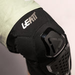 Leatt Knee Guard 6.0 Evo Ext