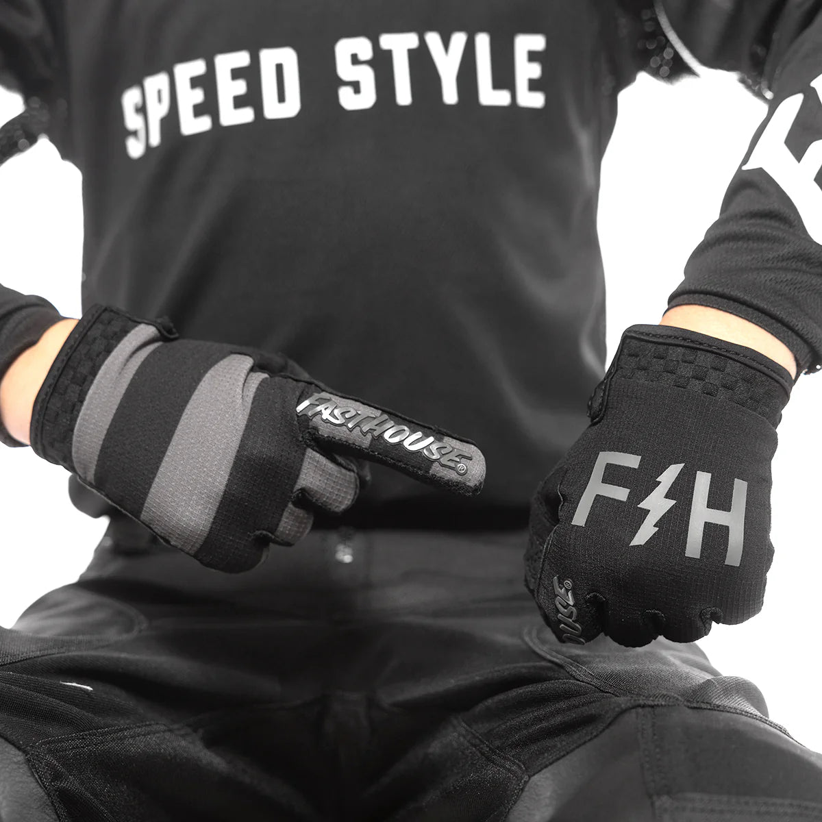 Fasthouse Youth Speed Style Akin Glove Black Gray M