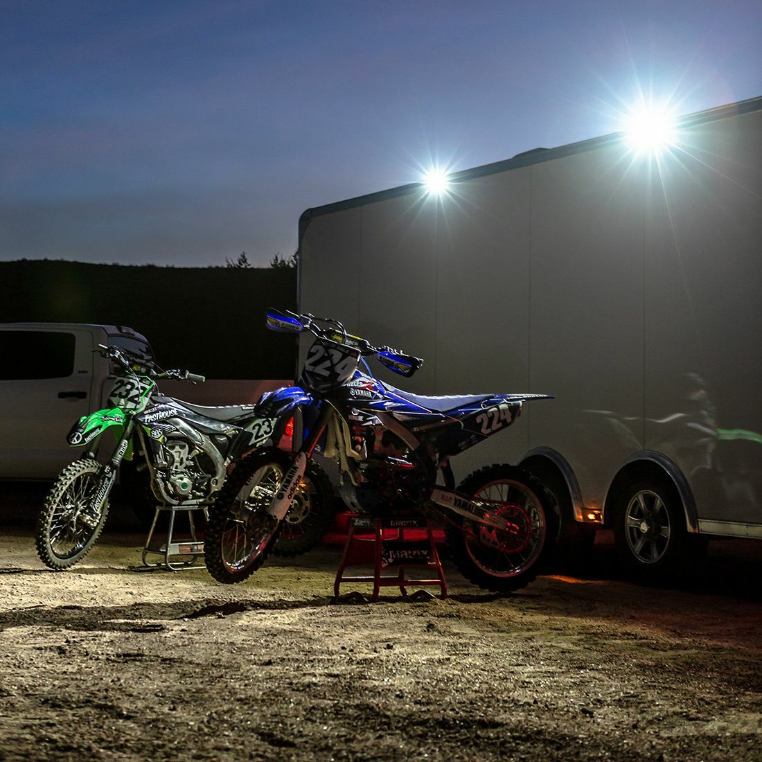 Sr L Series Spreader Red Halo Pair